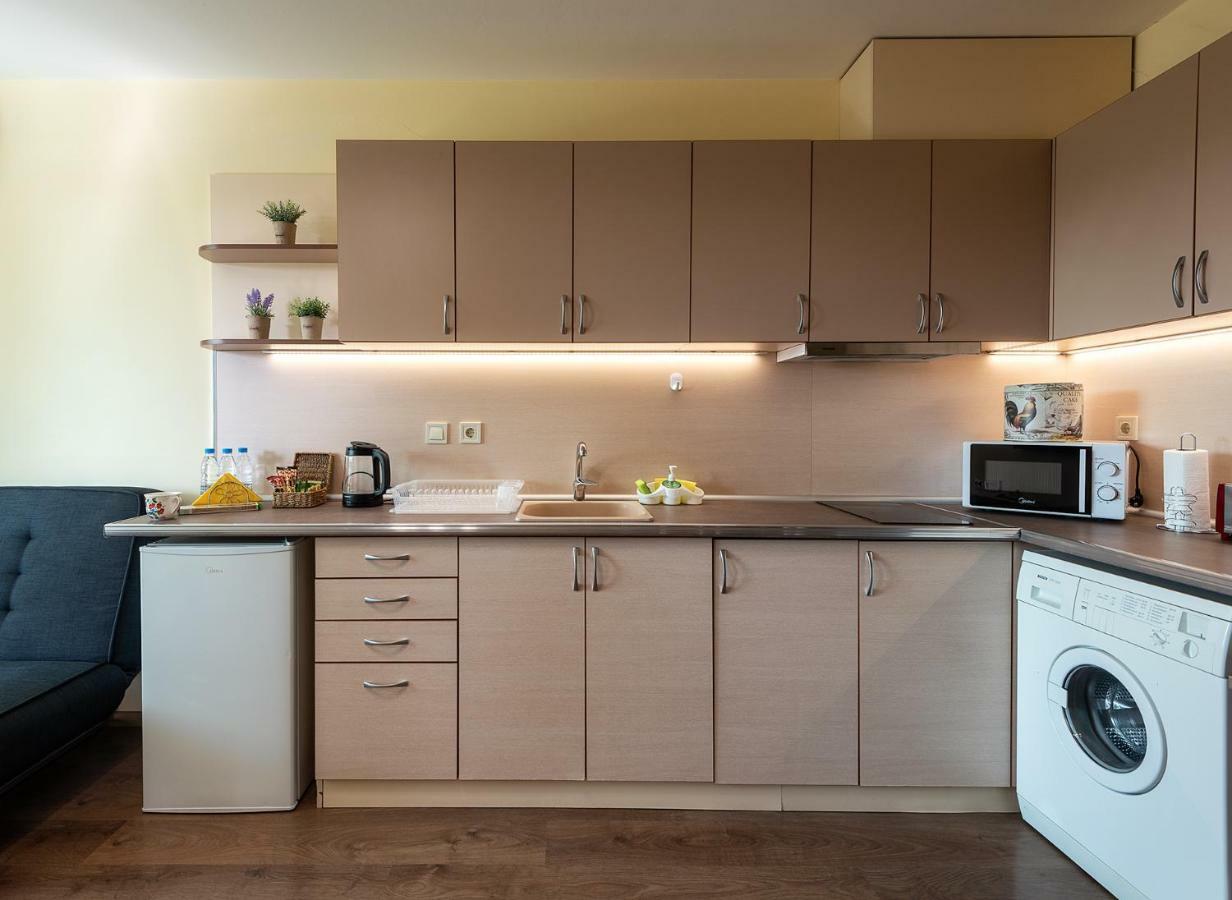 Riverside Apartments Plovdiv With Free Parking Exterior photo