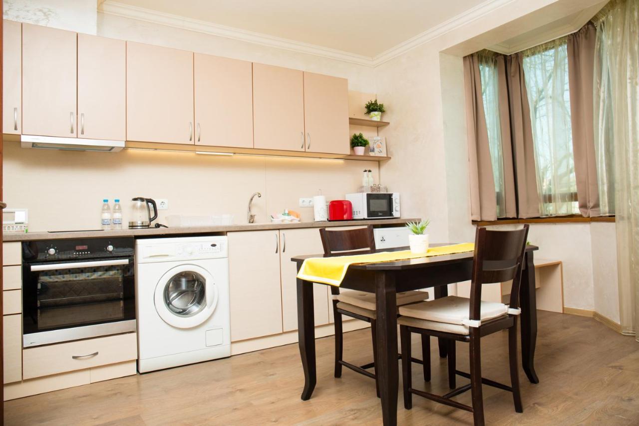 Riverside Apartments Plovdiv With Free Parking Exterior photo